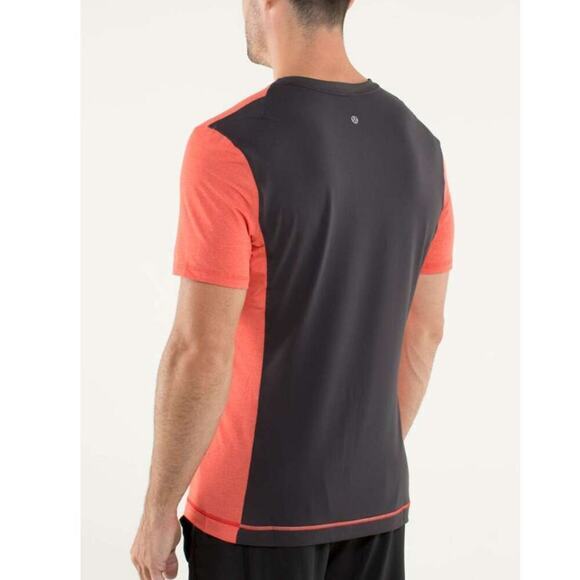 Lululemon Men's XL Precision Tee Love Red &‎ Black Silverescent Moisture Wicking - Picture 1 of 11